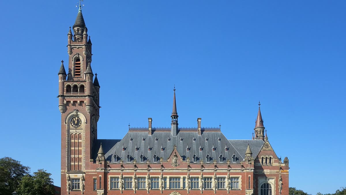 The Peace Palace in The Hague, seat of the International Court of Justice. Photo: Velvet, Wikimedia Commons, CC BY-SA 4.0.