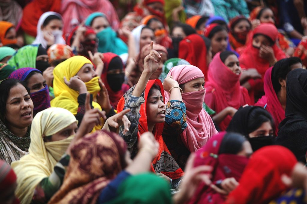 women, crowd, protest-5963963.jpg